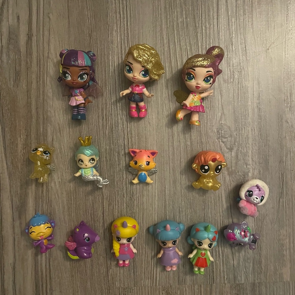 Random Figures Small - Picture 1 of 3